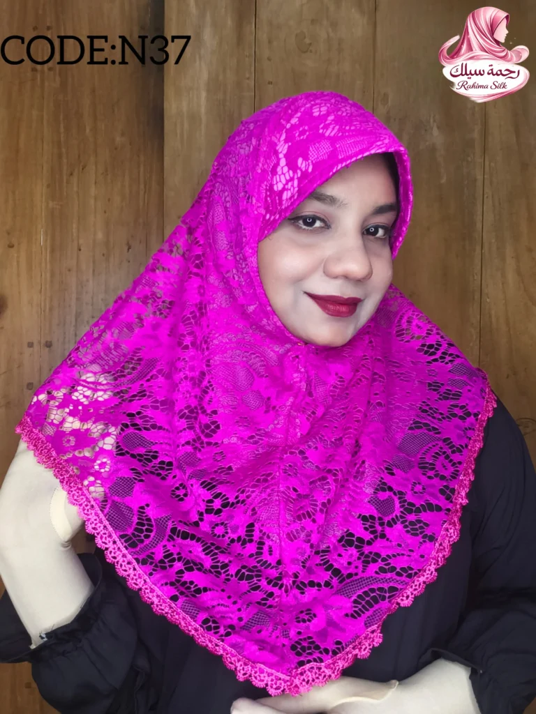 ম্যাজেন্টা শর্ট নেট রেডি হিজাব N37