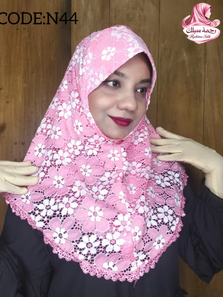 পিংক প্রিন্ট শর্ট নেট রেডি হিজাব N44