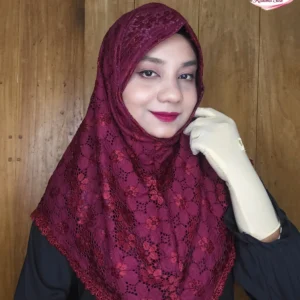 মেরুন শর্ট নেট রেডি হিজাব N56