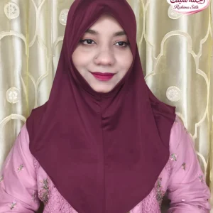 Wine Plain Ready Hijab PM39