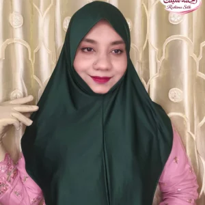 Bottle Green Plain Ready Hijab PM47