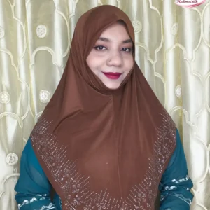 ডার্ক ব্রাউন রেইনস্টোন ওয়ার্ক হিজাব SM20