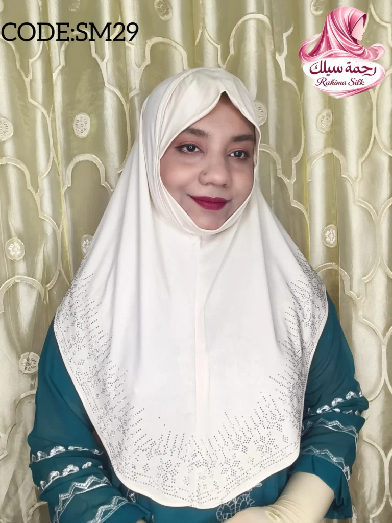 অফ হোয়াইট রেইনস্টোন ওয়ার্ক হিজাব SM29