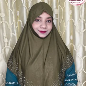 অলিভ রেইনস্টোন ওয়ার্ক হিজাব SM33